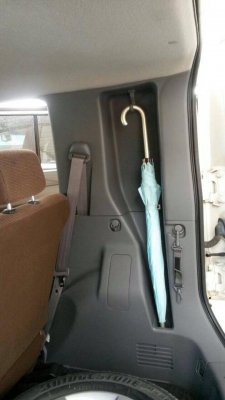 ขายรถสวยมากๆนำเข้าจากJapan ยี่ห้อNissan Cube ปี 2005 Auto สามารถเลือกขับได้ทั้ง 4WD และ 2WD สภาพดีมากๆ เดิมๆ ราคา เพียง 287,000.-บาท สนใจติดต่อ Gun Bangkok 093-9319456 ครับ (รถจอดที่กรุงเทพครับ)