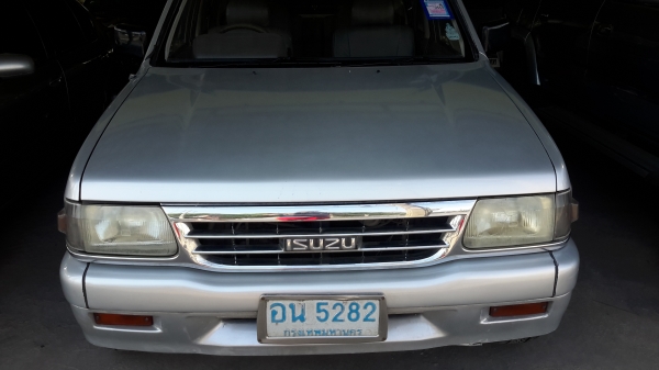 ขายอีซุซุแวนปี96สภาพสวยพร้อมใช้เดิมๆ ขายอีซุซุแวนปี96สภาพสวยพร้อมใช้เดิมๆ