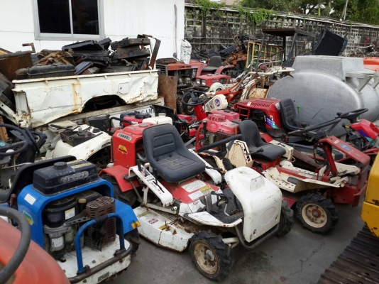 ขาย รถตัดหญ้า นั่งขับ เครื่องยนต์เบนซิล มีให้เลือกหลายคัน มือสองญี่ปุ่น