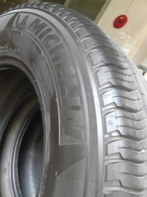 ถอดใหม่ๆ ยางปี 12 MICHELIN LATITUDE TOUR 265/65R17 มีชุด 4 เส้น TEL.081-427-3941 ถอดใหม่ๆ ยางปี 12 MICHELIN LATITUDE TOUR 265/65R17 มีชุด 4 เส้น TEL.081-427-3941