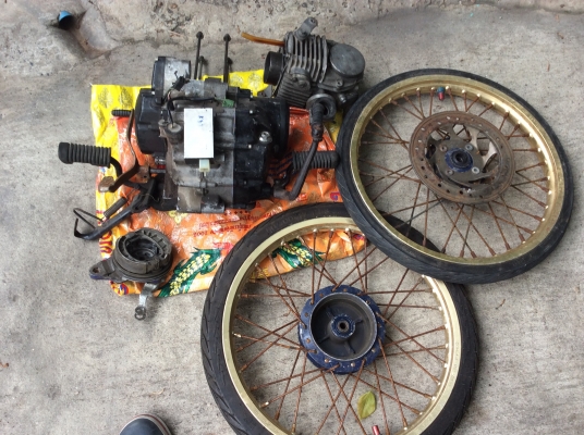 ขายเครื่องเวฟ125 แบบเหมาๆ ขายเครื่องเวฟ125 แบบเหมาๆ