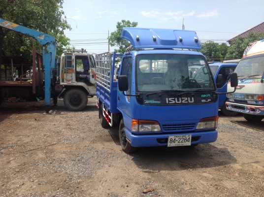 ขายNKR 88 แรงรถห้าง 6ล้อสั้น