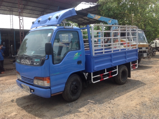 ขายNKR 88 แรงรถห้าง 6ล้อสั้น