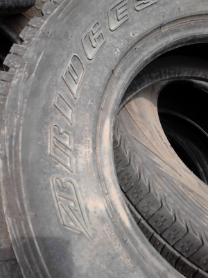 หนาปึ๊ก 235/70R15 BRIDGESTONE DUELER A/T  มี 1 เส้น TEL.081-427-3941