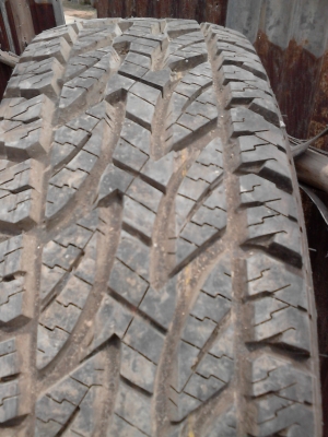 หนาปึ๊ก 235/70R15 BRIDGESTONE DUELER A/T  มี 1 เส้น TEL.081-427-3941