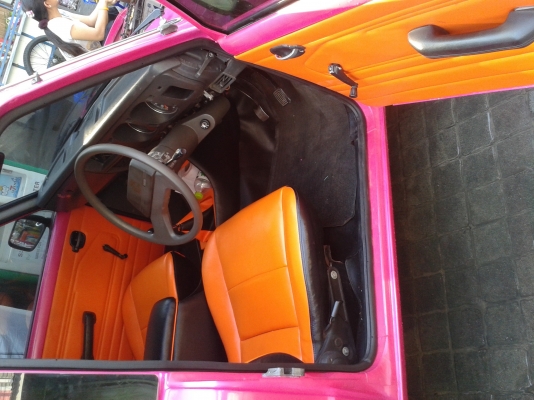 มาสด้า 1300 สวยๆ