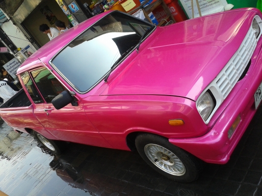 มาสด้า 1300 สวยๆ