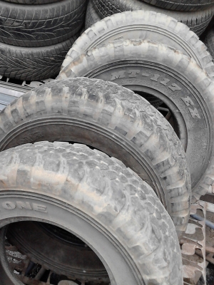 275/70R16 SILVERSTONE MT-117 EX มีชุด 4 เส้น TEL.081-427-3941 275/70R16 SILVERSTONE MT-117 EX มีชุด 4 เส้น TEL.081-427-3941