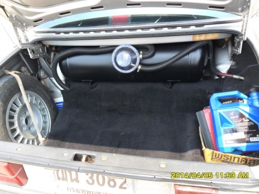 ขายรถ วอลโว่ 244 Glt ปี87 เครื่องเดิม2.4 เกียร์ออโต้ ติดแก๊ส LPG ภายในสวยเดิมมากๆ กระจกไฟฟ้าทั้งคัน เพาเวอร์ แอร์เย็นมาก ตัวถังเดิม สีซีด ทรงสวยเดิม เครื่องดี เกียร์ดี ยางใหม่ 4 เส้น ภาษีปี57 รถขับดีครับ น่าสะสม ขายถูกครับ