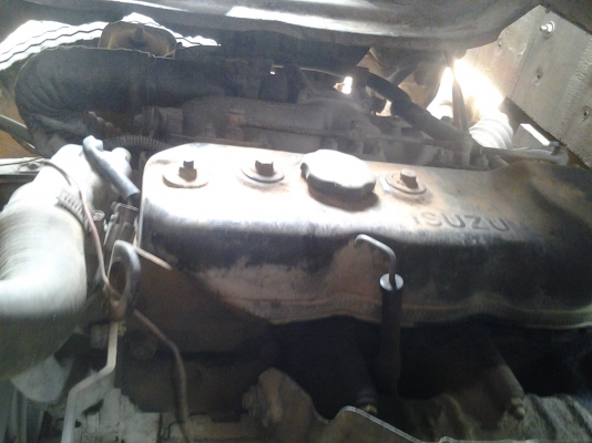 ขายรถอีซูซุ6ล้อเครื่อง4BE1เคเอสภาษีขาดปี56ลดเหลือ195000บาท ขายรถอีซูซุ6ล้อเครื่อง4BE1เคเอสภาษีขาดปี56ลดเหลือ195000บาท