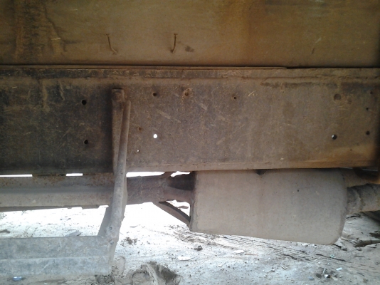 ขายรถอีซูซุ6ล้อเครื่อง4BE1เคเอสภาษีขาดปี56ลดเหลือ195000บาท ขายรถอีซูซุ6ล้อเครื่อง4BE1เคเอสภาษีขาดปี56ลดเหลือ195000บาท