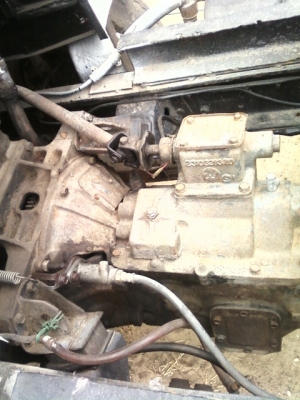 ขาย hino Km 6 สูบ เครื่อง 100 แรงม้า คัชซียาว 4.30 เมตร ต่อดั้มพอดี แจ้งจอด ม.79 ราค190000 บาท