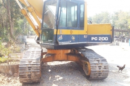 KOMATSU PC200 สภาพดี