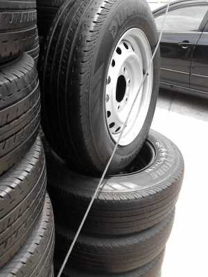 ขายะกะทะล้อ 6 รู พร้อมยาง BRIDGESTONE DURAVIS R611 TEL.081-427-3941