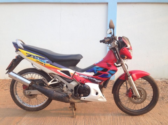 ขายรถ Honda Dash125 ปี40 มีเล่มทะเบียนเอกสารพร้อมโอน มีคลิปเครื่องยนต์