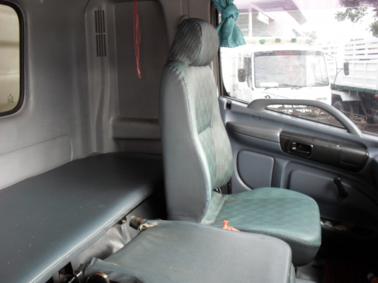 ็HINO FM 1 330 แรงม้า