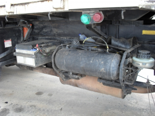 ็HINO FM 1 330 แรงม้า