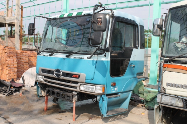 ขายหัวเก๋งรถบรรทุก 10, 12 ล้อ เก่าญี่ปุ่น สภาพสวยมาก 90\% พร้อมใช้งานทันทีที่ยกหัวเปลี่ยน ขายหัวเก๋งรถบรรทุก 10, 12 ล้อ เก่าญี่ปุ่น สภาพสวยมาก 90\% พร้อมใช้งานทันทีที่ยกหัวเปลี่ยน