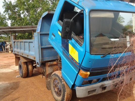 ขาย  6ล้อดั้มISUZU   NPR  เครื่อง 4BD1  เล่มทะเบียนแจ้ง  ม   79