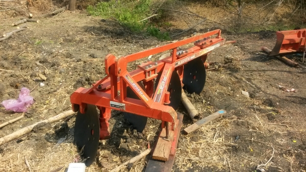 ขาย ผานบุกเบิกตราช้าง 4*24" สภาพสวยจัด ใบใหม่ ลูกปืนแน่น สนใจโทร 0887463412