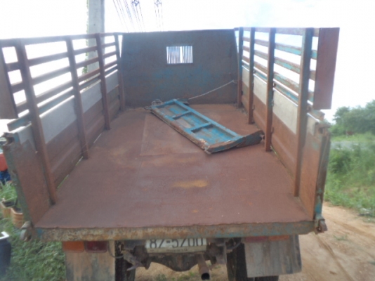 ขายไอ้หนุ่มทางหลวง toyota BU  85 แรงม้า ดั้ม 4 ตัน ราคา 220000 บาททะเบียนขาด 1ปี