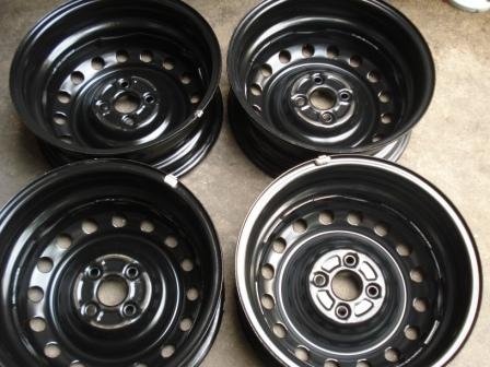 ล้อกะทะ 15 4รู 100 พร้อมฝาครอบ 4 วง
