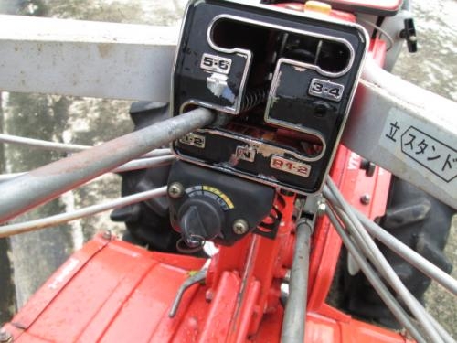 รถพรวนดินเดินตาม รหัสสินค้า : 13001321 ยี่ห้อ : YANMAR รุ่น : YTA600S