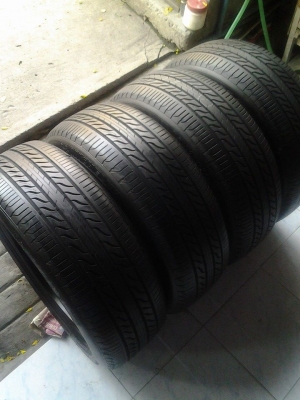 ขายยาง MICHELIN PRIMACY LC 205-55-16 ปี11 ดอกเต็ม เนื้อนิ่ม ไม่ปะ ไม่บวม ไม่กินข้าง พร้อมใส่ถ่วง ชุดละ 3,500 บาท