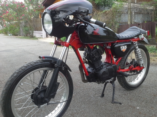 Honda gl125แต่งแนวคาเฟ่ เอกสารเล่มส้มแท้ รถพร้อมใช้ครับ