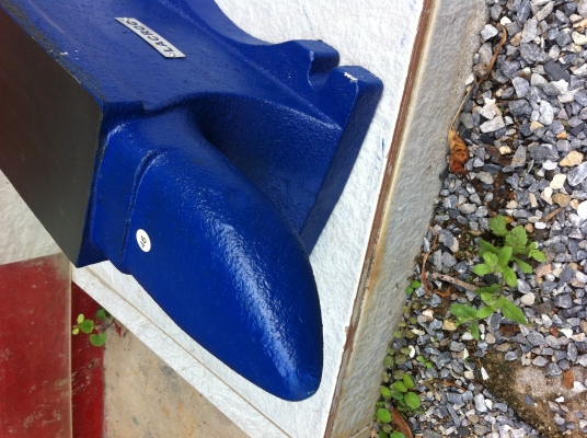 ทั่งตีเหล็ก LACROC ของเมริกาขนาด 50  ปอนด์ สภาพใหม่ยังไม่ได้ใช้ทนแรงกระแทกต่างๆได้ดี (มีมา4ตัว)