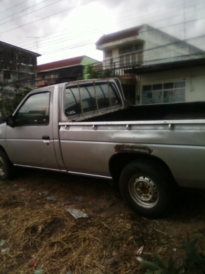 ขายกระบะนิสสัน บิ๊กเอ็ม big-m ปี 90 เครื่อง TD2500 CC ราคา 68000