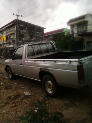 ขายกระบะนิสสัน บิ๊กเอ็ม big-m ปี 90 เครื่อง TD2500 CC ราคา 68000