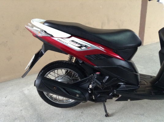 ขาย!!! ฮอนด้าคลิ๊กไอ หัวฉีด สภาพสวย ปี54 รถเครื่องดีคับ ทะเบียนครบ ภาษีไม่หมด