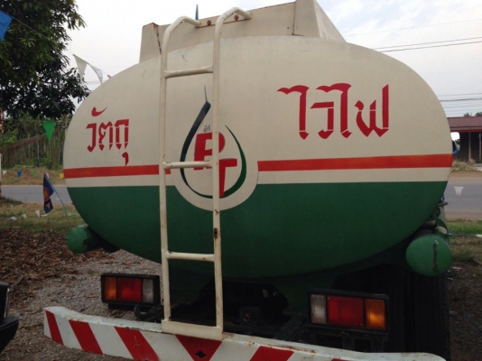 ขายถังน้ำมัน อุปกรณ์ครบ ยกลงจากNPR115แรง ขนาด7,000ลิตร สภาพสวยพร้อมใช้งาน