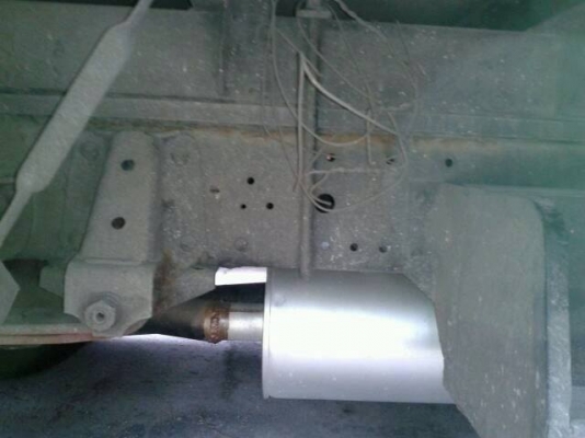 ขายISUZU NPR115แรง เครื่องดี หัวบางเดิม ยางดีทั้ง6เส้น สภาพพร้อมใช้ เอกสารพร้อมโอน