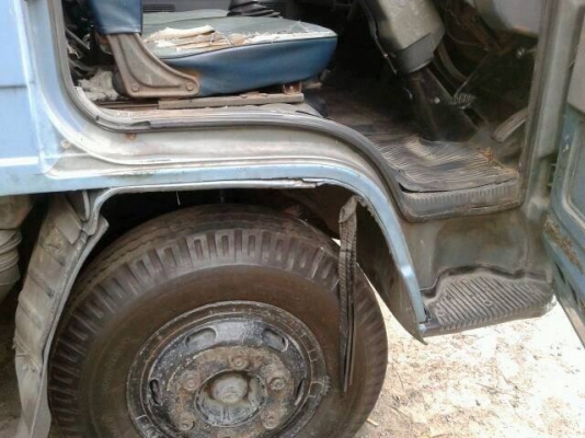 ขายISUZU NPR115แรง เครื่องดี หัวบางเดิม ยางดีทั้ง6เส้น สภาพพร้อมใช้ เอกสารพร้อมโอน