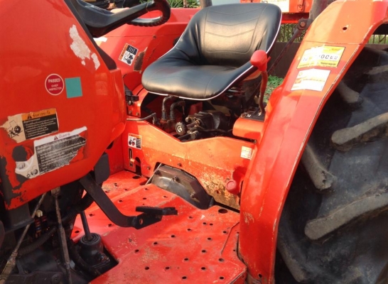 เเทรกเตอร์คูโบต้าL4508  โฟววินเดิมๆ ทั้งคัน ขายพร้อใบดันหน้า เเละ จอบหมุน