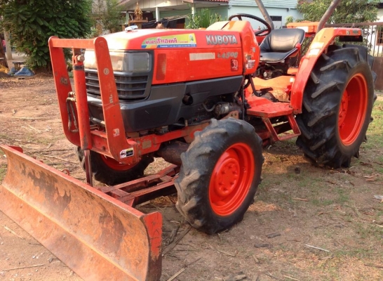 เเทรกเตอร์คูโบต้าL4508  โฟววินเดิมๆ ทั้งคัน ขายพร้อใบดันหน้า เเละ จอบหมุน