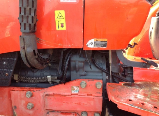 เเทรกเตอร์คูโบต้า M70  เดิมๆทั้งคัน พร้อมใช้งาน  ขายพร้อใบดันหน้า