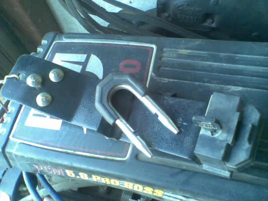 ล็อกเกียร์ อีซูซุดราก้อน