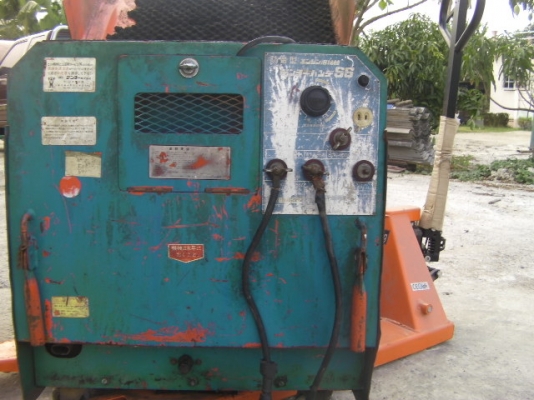 เครื่องเชื่อมคูโบต้าเบนซิล2สูบไดร์เด็นโย้ขนาด5KVAปั่นไฟ+เชื่ิิอมสามารถแปลงใส่แก๊สได้เชื่อมลวดได้หนาของนอกเเท้ราคา 19,800บาทhttp://youtu.be/IA3I1aEOx1o