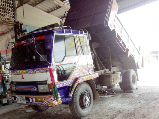 ขายรถบรรทุกหกล้อดั้มมิซูบิชิ ยูโร 2 FK 457Hเครื่อง6D16 เท อร์โบ 220 แรงม้า รถปี 46