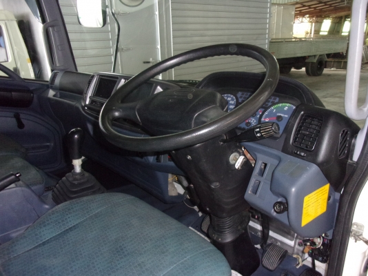 ขาย 6 ล้อ ฮีโน่ ดัมพ์ 175 แรง ยาว 4 ม. ปี 2011 สภาพสวยเดิมเครื่องดี พร้อมใช้งาน ชมก่อนได้ครับ สนใจติดต่อ 081-9425443