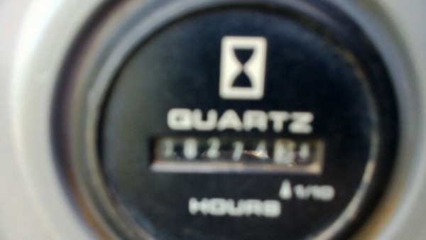 รถแบคโฮ KOBELCO  SK - 140   สนใจติดต่อ  081 - 6079515