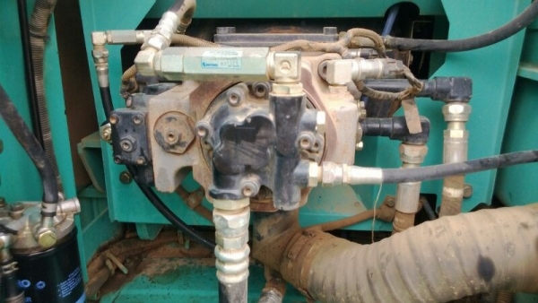 รถแบคโฮ KOBELCO  SK - 140   สนใจติดต่อ  081 - 6079515