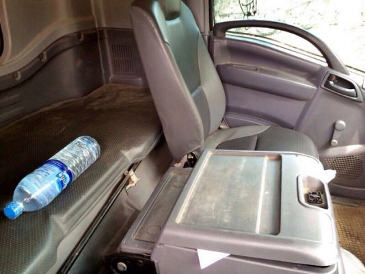 รถแบคโฮ KOBELCO  SK - 140   สนใจติดต่อ  081 - 6079515