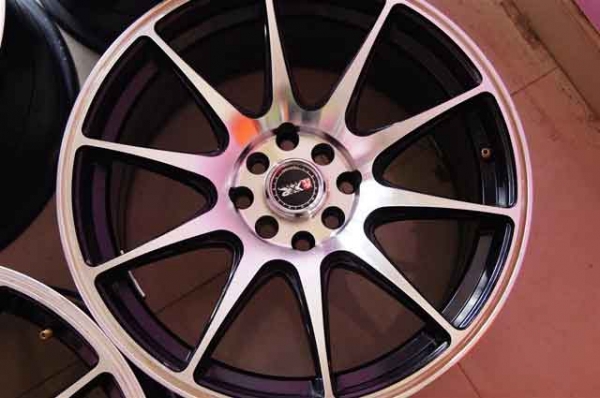 แมกขอบ 17 ล้อปริ้นๆ