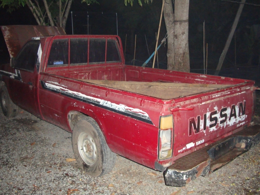 ขายรถกระบะนิสสันบิ๊กเอ็มตอนเดียว