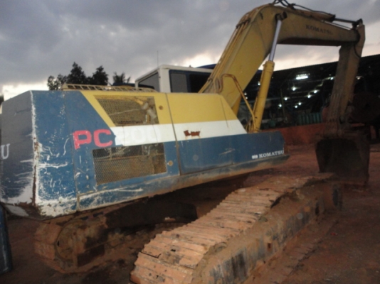 KOMATSU PC200-5