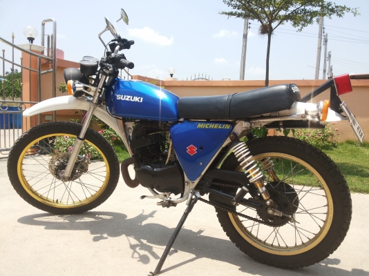 ขายSUSUKI Ts125 สวยๆ เครื่องดีทะเบียนพร้อมชุดโอน ขายSUSUKI Ts125 สวยๆ เครื่องดีทะเบียนพร้อมชุดโอน